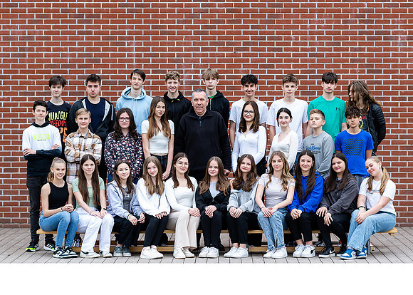 8d-1-10-group